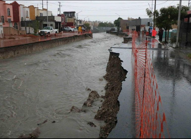 "Fernand" deja inundaciones y un desaparecido en Nuevo Léon