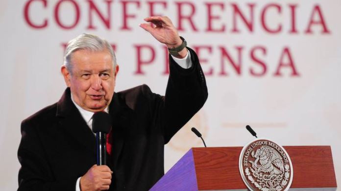 AMLO: Aumento al salario mínimo se analizará cuando baje la inflación