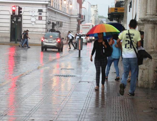 Yucatán : Segjuirá el calor en este fin de semana y con un sábado lluvioso