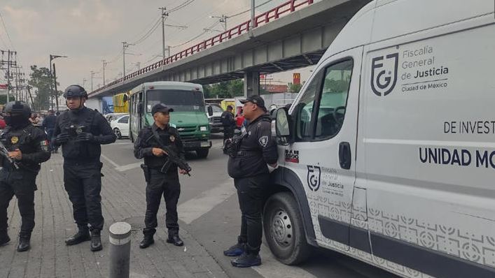 Asesinan a mujer a bordo del transporte público en Iztapalapa