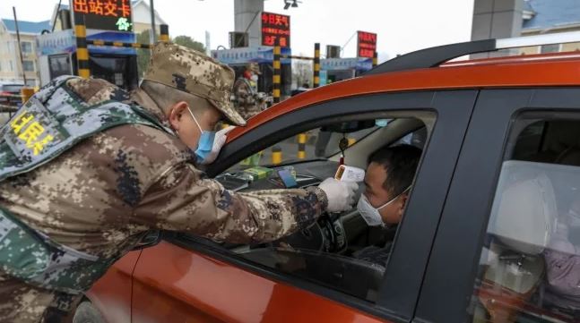 "Nadie puede salir" de Wuhan, donde se generó la epidemia en China