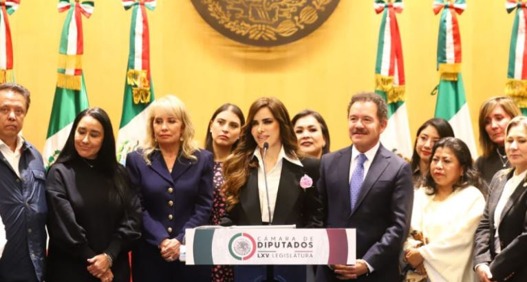 Gloria Trevi celebra reforma en materia de trata de personas