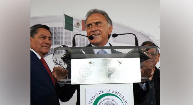 Estoy en el PAN, pero tengo derecho a cambiar mi voto sobre la reforma judicial: Yunes