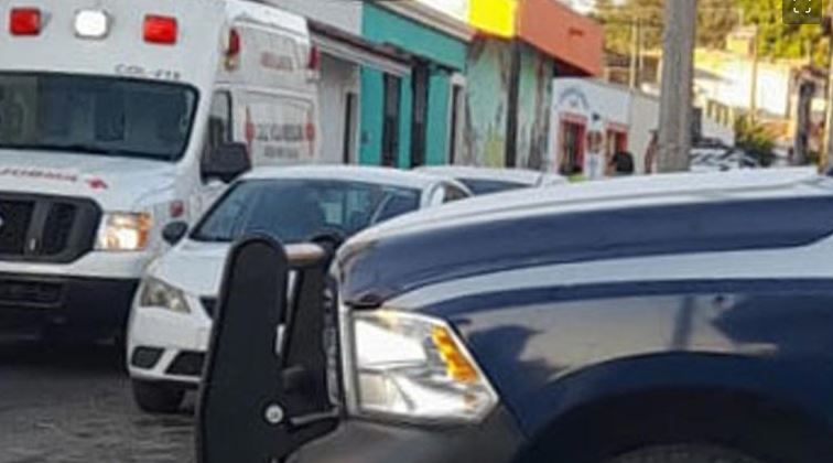 Hombre acuchilla a sus propios hijos de 6 y 8 años de edad en Puebla