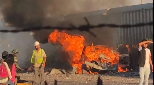 Explota camioneta que transportaba pirotecnia en Guanajuato