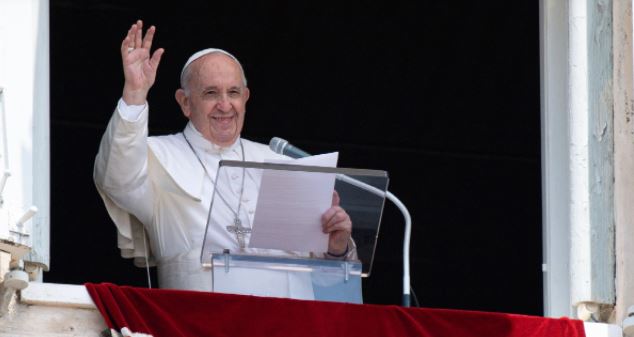 Vaticano: El Papa Francisco se recupera bien tras operación