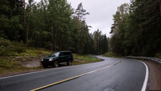 Esta multa de impondrán por orinar en una carretera federal