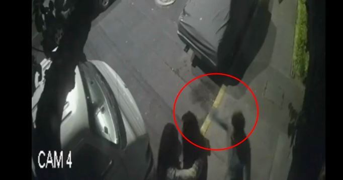 VIDEO. Sujeto golpea con un ladrillo a 2 mujeres que se besaban en CDMX