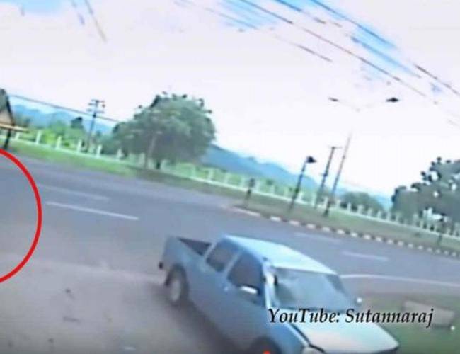 (VIDEO) ¿Fake? Graban en fatal accidente 'desprendimiento de alma'