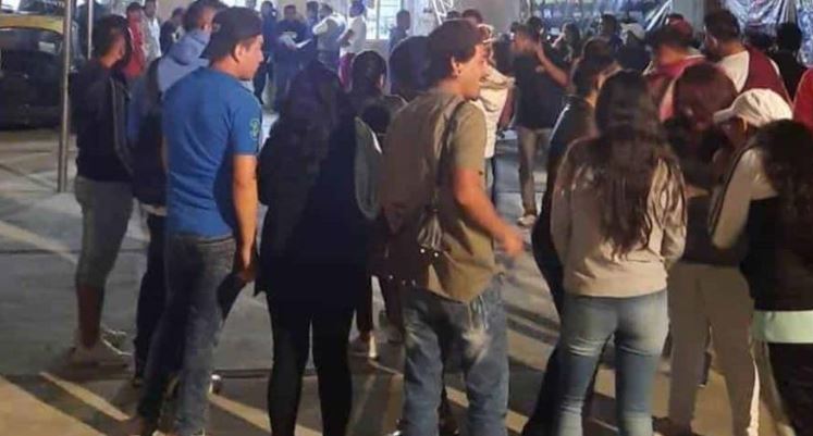 En Puebla rebasan los mil casos y en vez de cuidarse hacen bailes