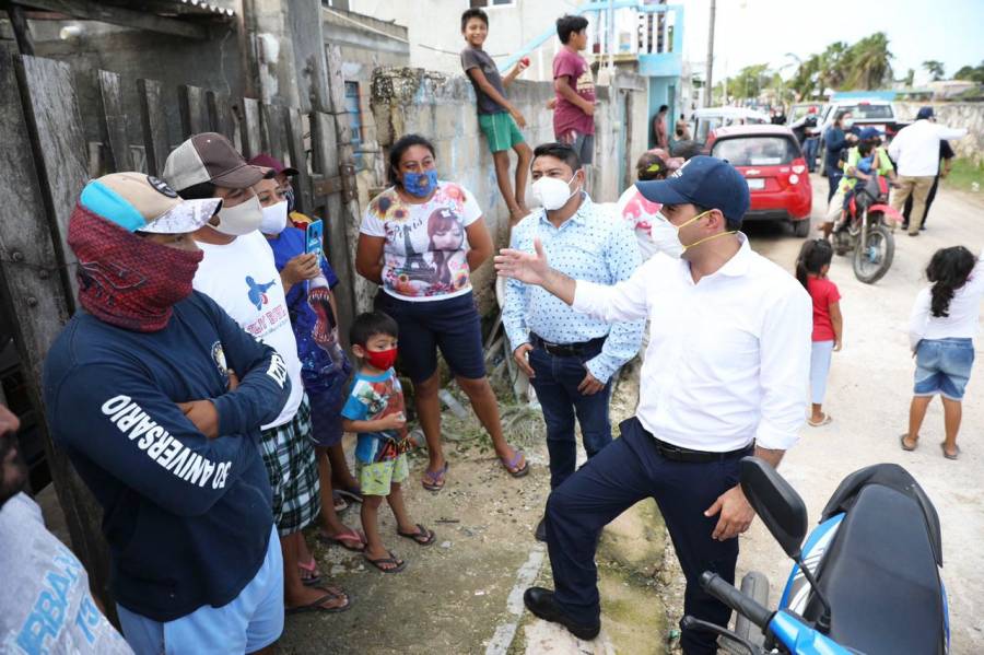 Evacúan a vecinos de Río Lagartos y San Felipe por llegada del huracán "Zeta"