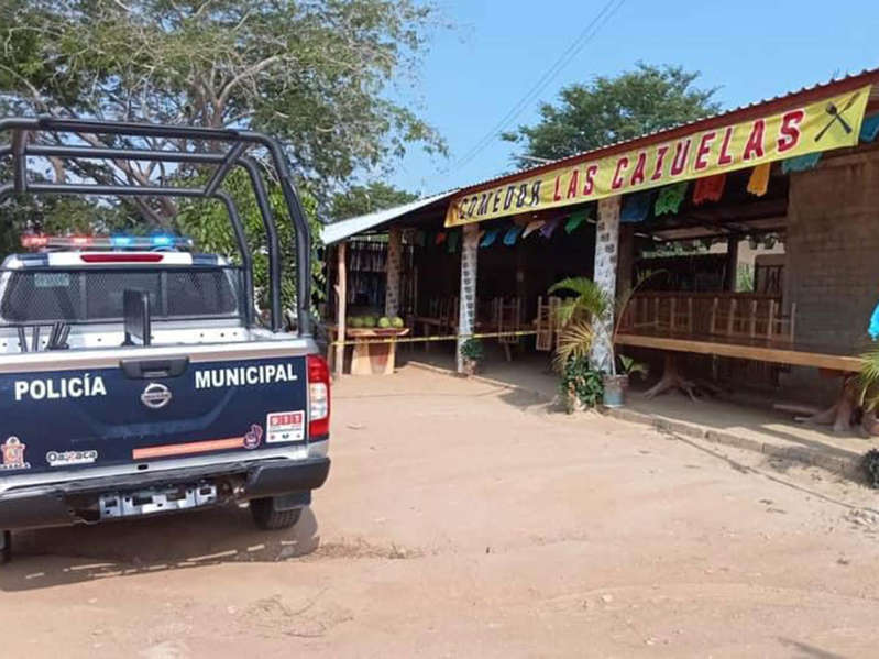 Oaxaca: Balean a abuelita cuando comía con su esposo en un restaurante