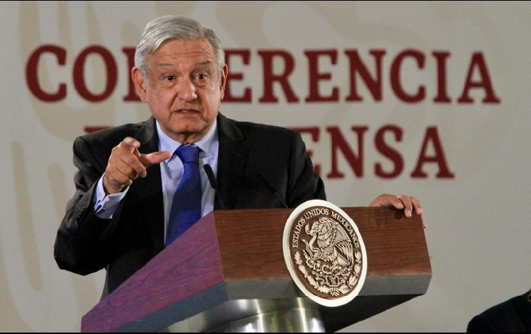 López Obrador: "No hay posibilidad de un régimen militar en México"