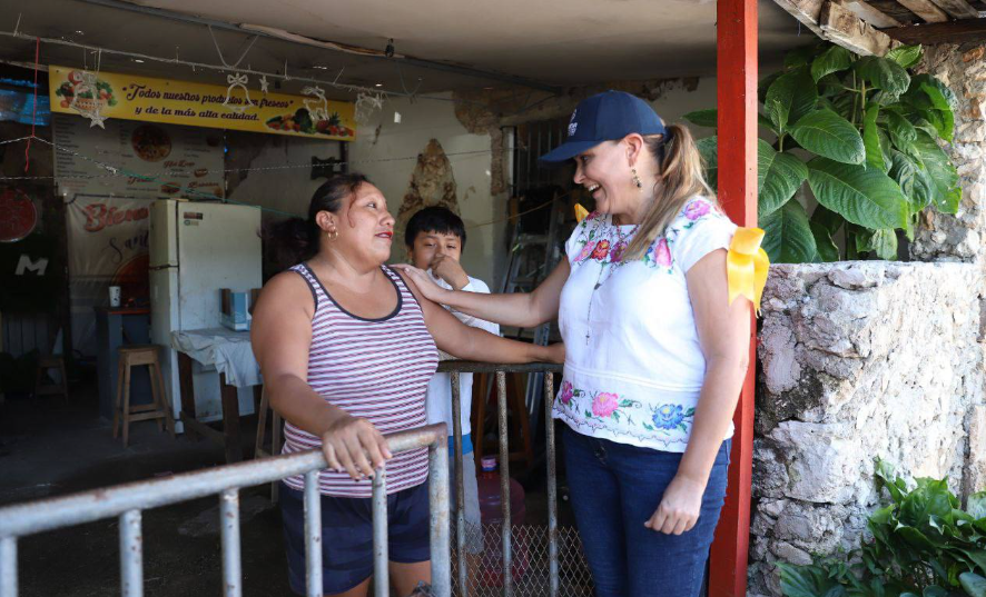 Cecilia Patrón lleva a comisarías servicios, cultura y oportunidades