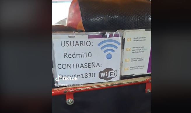 (VÍDEO) Mototaxista sorprende a sus usuarios por ofrecerles internet gratis