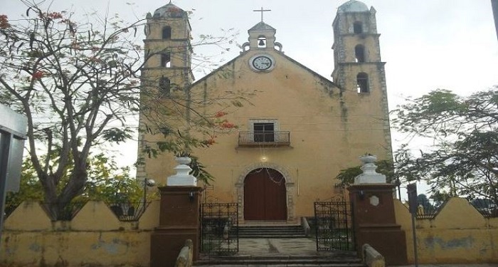 VIDEO: Con todo y pandemia hacen procesión religiosa en Hoctún