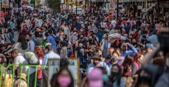 AMLO dice que la gente responde a su llamado de quedarse en casa