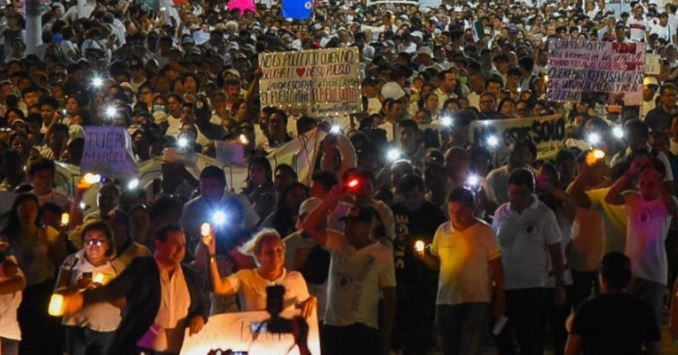 Más de 20 mil marchan en Campeche para destitución de titular de SPSC