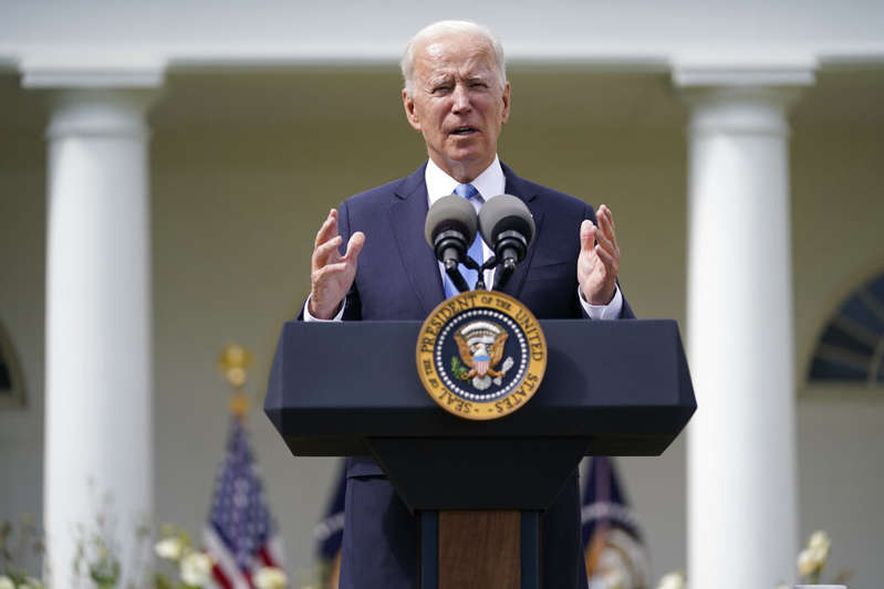 Biden acusa a China de esconder "información crucial" sobre origen del covid-19