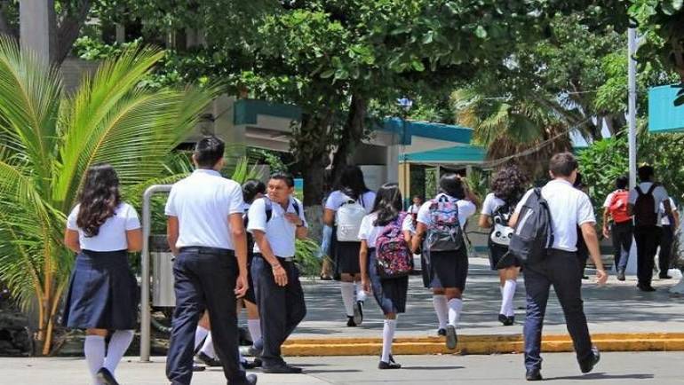 "Puentazo" oficial: Lunes 4 y martes 5 de carnaval no habrá clases de preescolar a superior