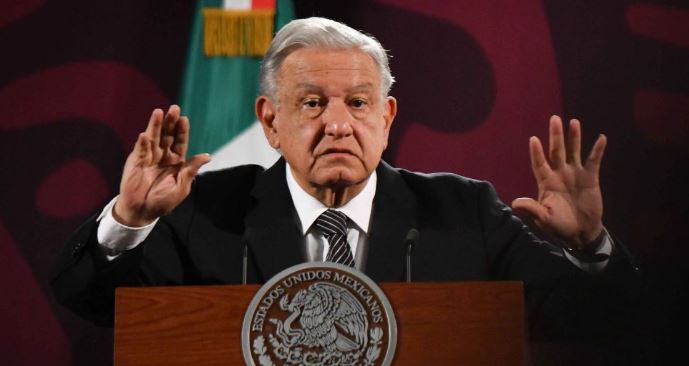 AMLO llama mentiroso al TEPJF: "Yo no hice yo a favor de Sheinbaum"