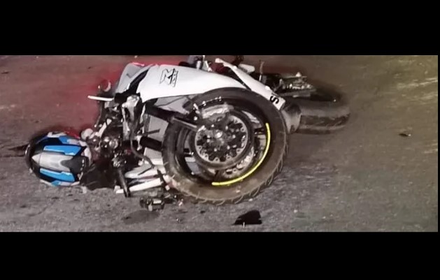 Motociclista muere tras accidentarse entrando a Progreso