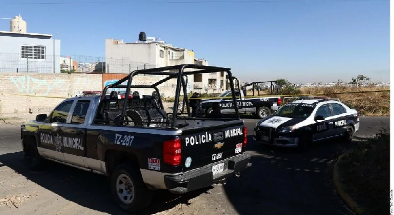Niño sicario mata a mujer policía en Nuevo León por $3,000
