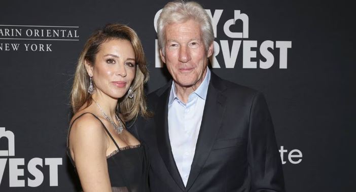 Acto de amor de Richard Gere por su esposa Alejandra Silva