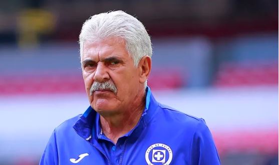 "Tuca" Ferreti queda fuera como técnico del Cruz Azul