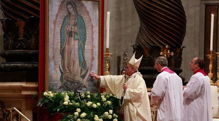 Papa Francisco celebra misa en honor a la Virgen de Guadalupe