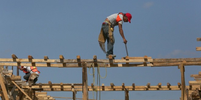 Yucatán: Albañiles yucatecos podrán laborar un día más con nuevas medidas