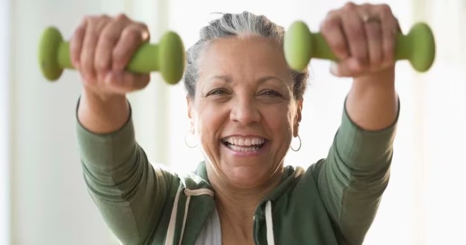 OMS habla de los beneficios de la actividad física en adultos y adultos mayores