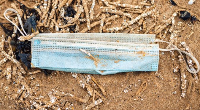 OMS: Desechos usados por enfermos de covid una amenaza para el ambiente