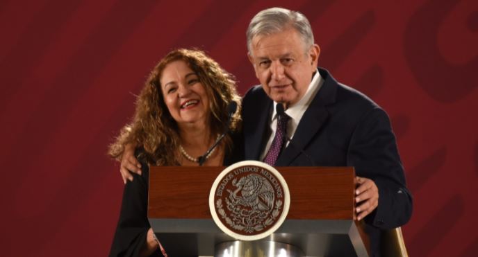 Gobierno de AMLO da ultimátum a Notimex: "Trabajan con Sanjuana o se cierra la agencia"