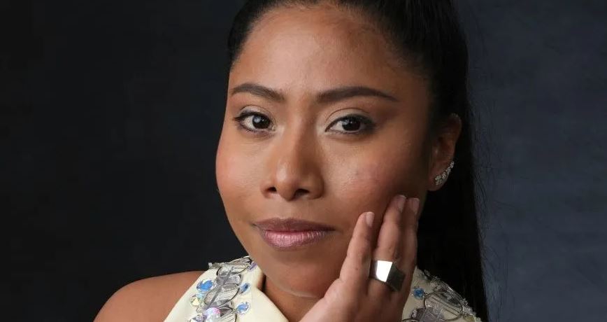 Yalitza Aparicio recibe advertencia de la ex de su novio ¿No debía ser a éste?