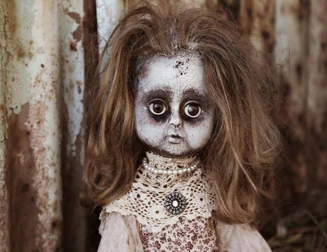 La niña con cabeza de muñeca de las que todos hablan en México