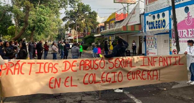 Cae profesor de preescolar por abuso contra 8 niños, en Tlalnepantla