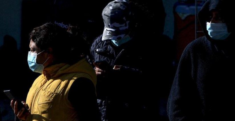 Exhorta la OMS a evitar el derroche innecesario en cubrebocas en México