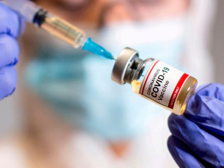 España: Pondrán en ‘lista negra’ a los que no se vacunaron contra Covid-19