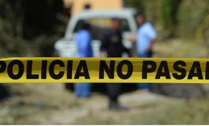 Michoacán: Cinco personas fueron masacradas y calcinadas en Aquila