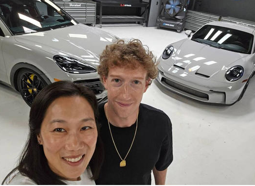 Mark Zuckerberg y el excéntrico regalo a su esposa: una minivan diseñada por él mismo