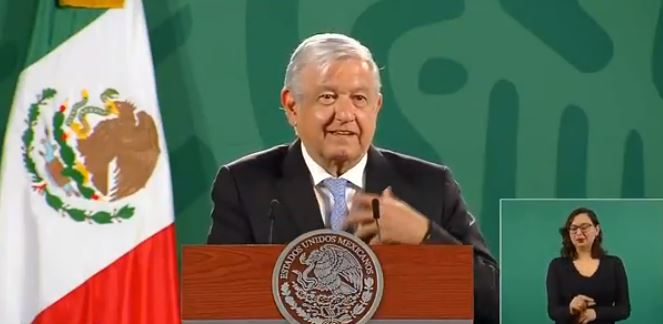 AMLO: Las clases medias respaldaron el fascismo de Hitler y apoyaron a Pinochet