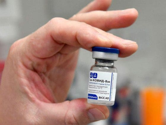 Vacuna rusa sería aprobada pronto para su uso de emergencia en México
