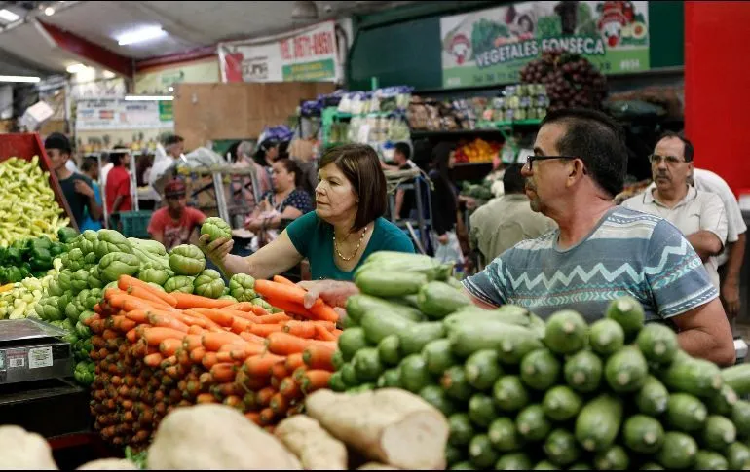 Guadalajara: Aumentan de precio verduras y frutas
