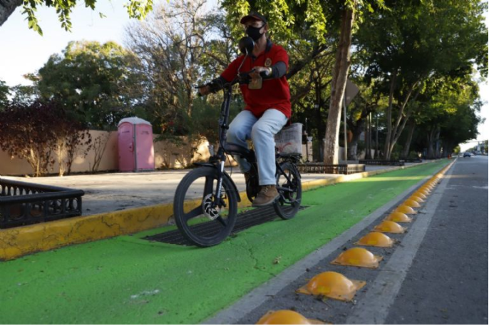 Piden a Barrera Concha detener construcción de ciclovías y quitar los maceteros