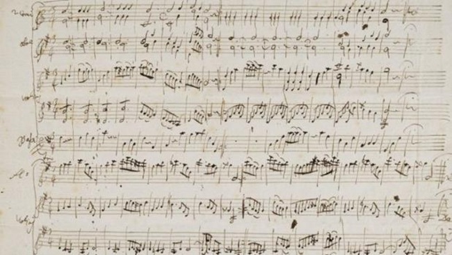 Venden en 372,500 euros una partitura original de Mozart