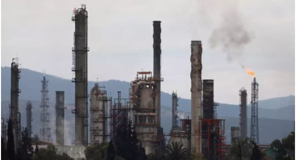 Mala noticia para Pemex: Refinerías de EE.UU. bajan consumo de combustóleo mexicano