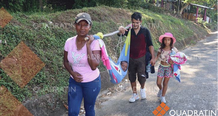 Abre AMLO puertas al flujo masivo de migrantes; miles avanzan a Oaxaca