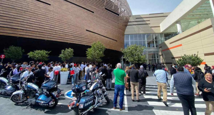 VIDEO: Balacera en Plaza Galerías de Toluca; un lesionado