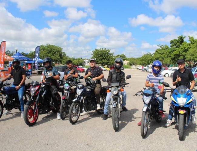 Motociclistas homenajean a ex funcionario del Instituto del Deporte de Yucatán